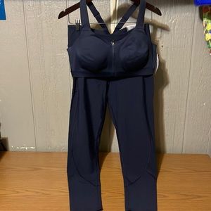 VS Workout Bra and Leggings